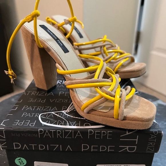 New in the box Patrizia Pepe yellow and tan heels, size 37 - Picture 4 of 5